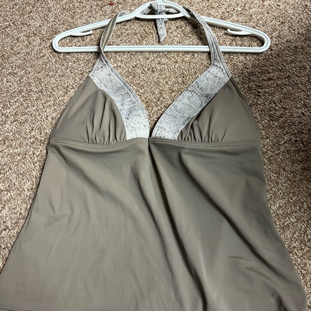 Victoria Secret tie Halter Tankini.. taupe/beige. Sz Lg- nwot  lightly padded